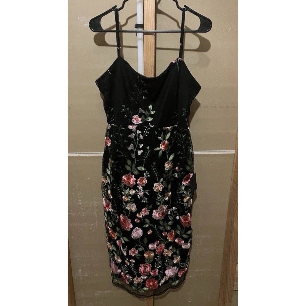 Lulus Women's Black Floral Embroidered Dress Strapless Size XL NEW WITH TAGS
